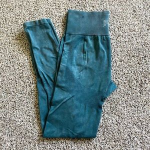 Victorias Secret Pink Seamless leggings in teal